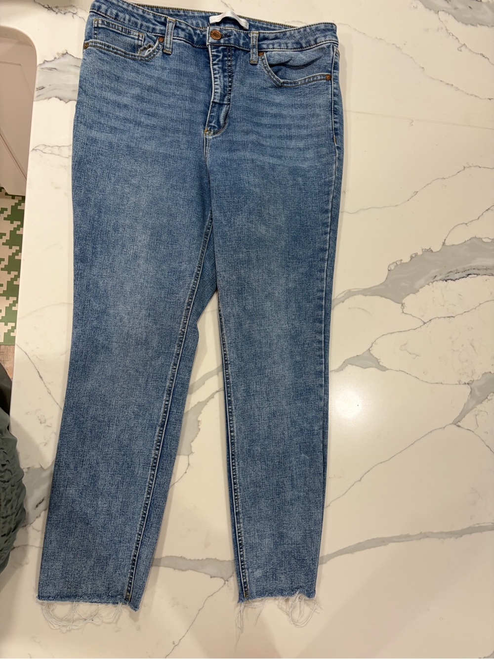 LC Lauren Conrad Light Blue Cropped Straight Jeans